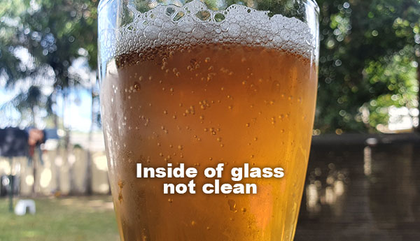 dirty beer glass